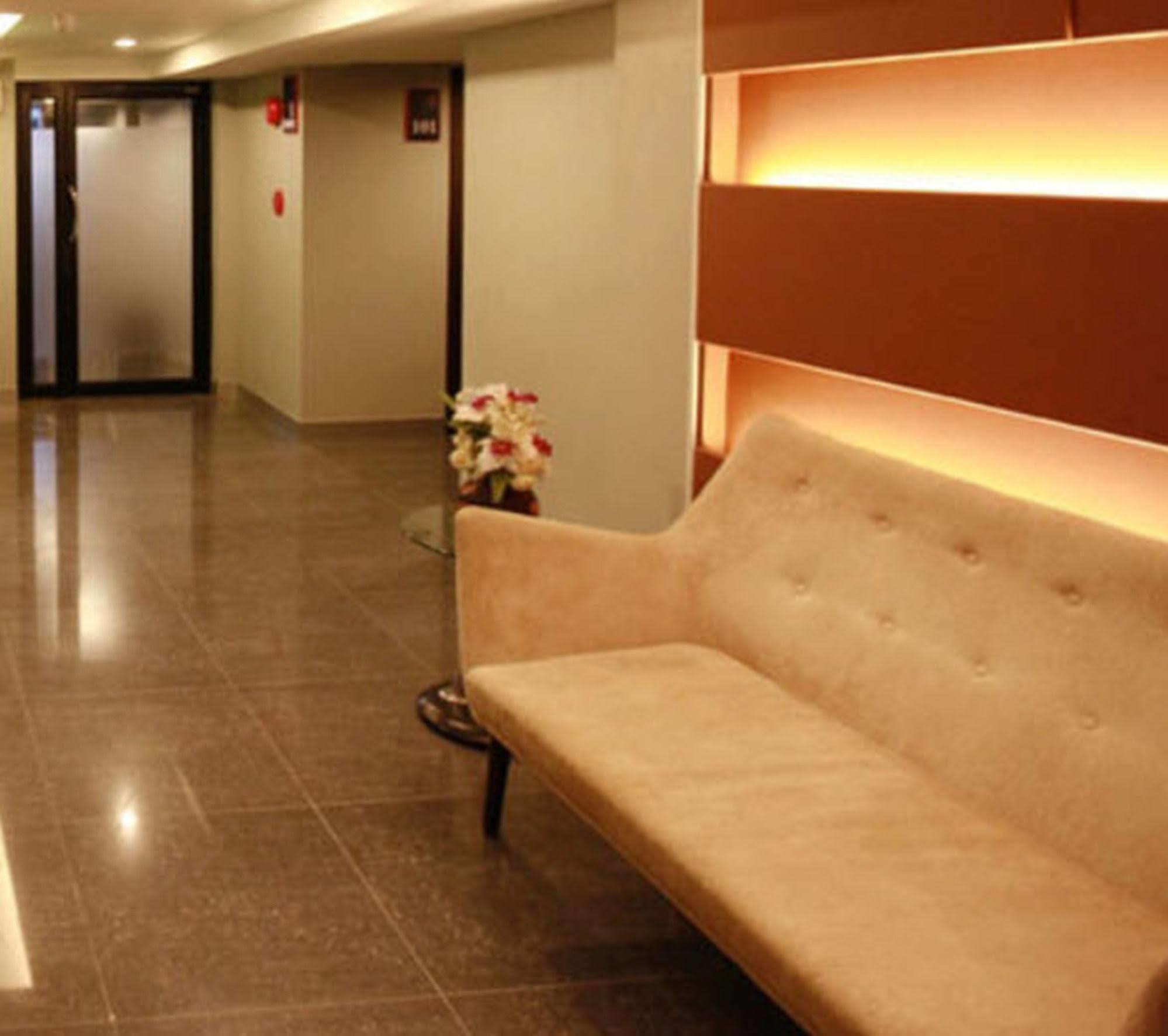The Bangkok Major Suite Bagian luar foto