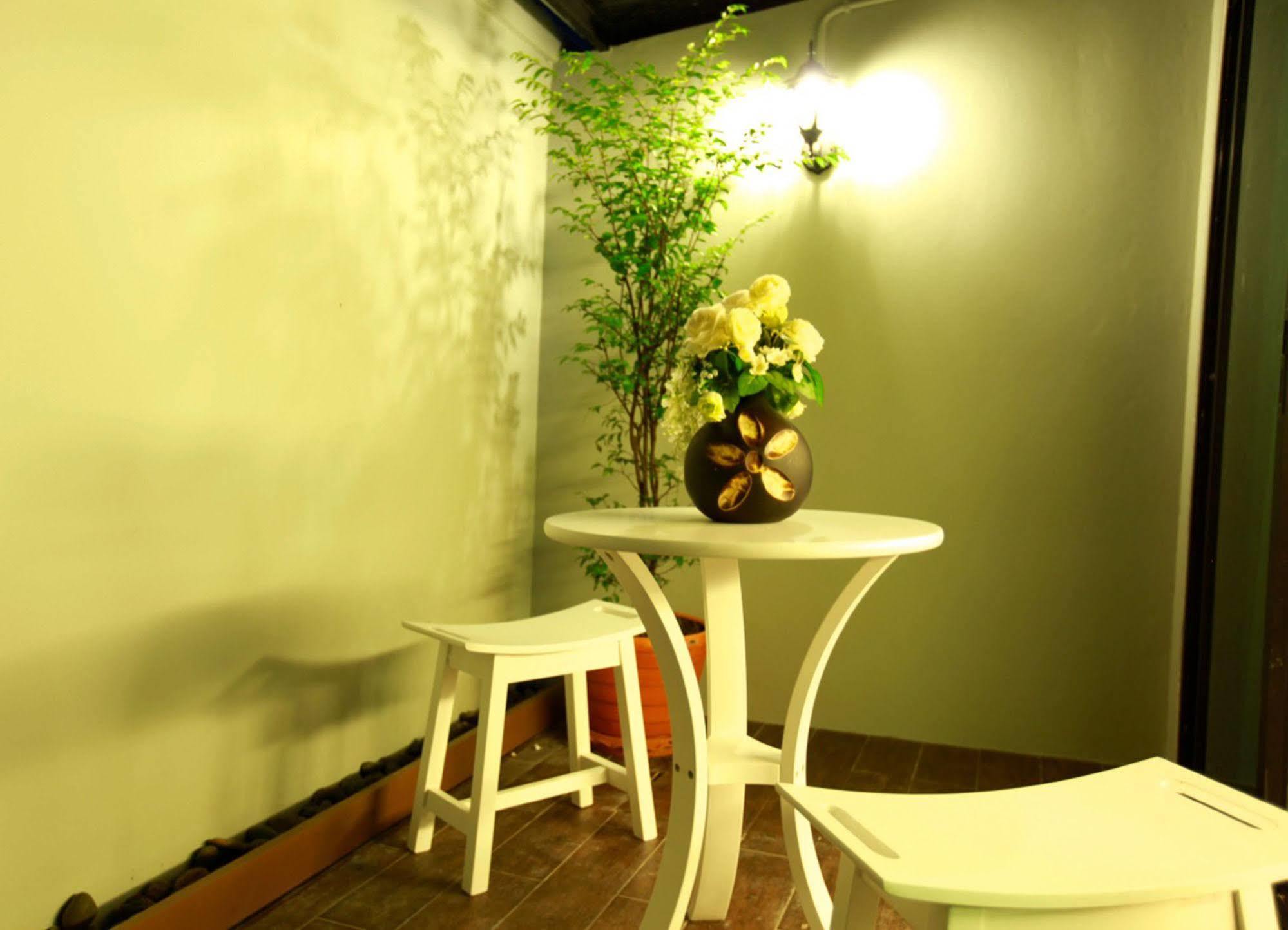 The Bangkok Major Suite Bagian luar foto